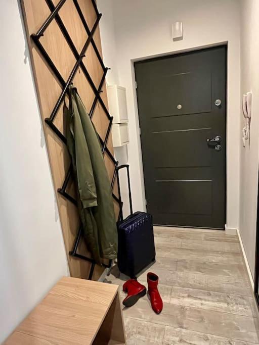 Smart Apartment Ogrodowa ワルシャワ エクステリア 写真